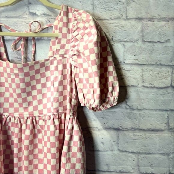 Pink and White Checkered Dress - Picture 6 of 10